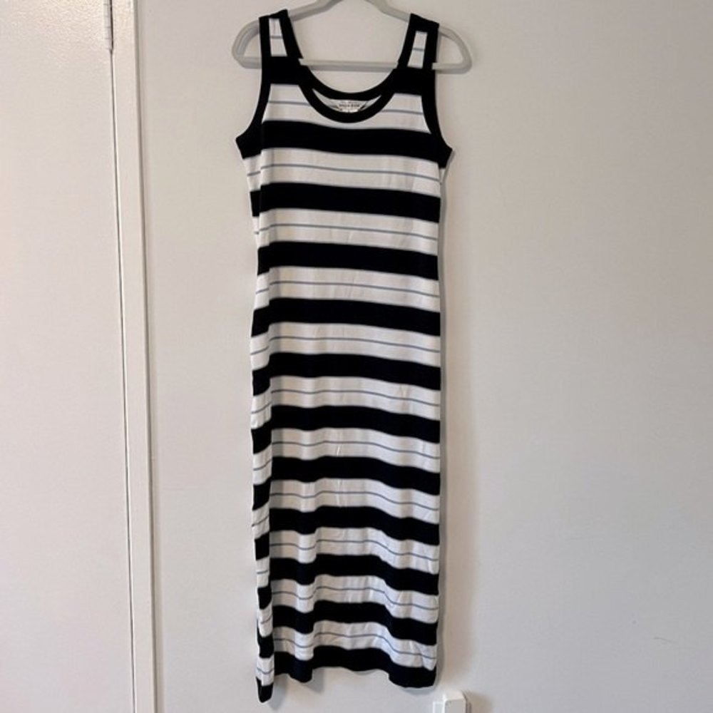 MISOOK Knit Maxi Dress
